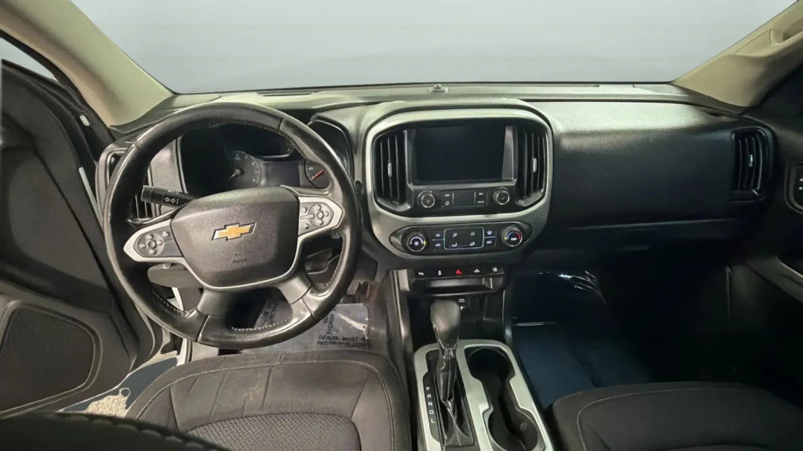 Chevrolet Colorado photo 10