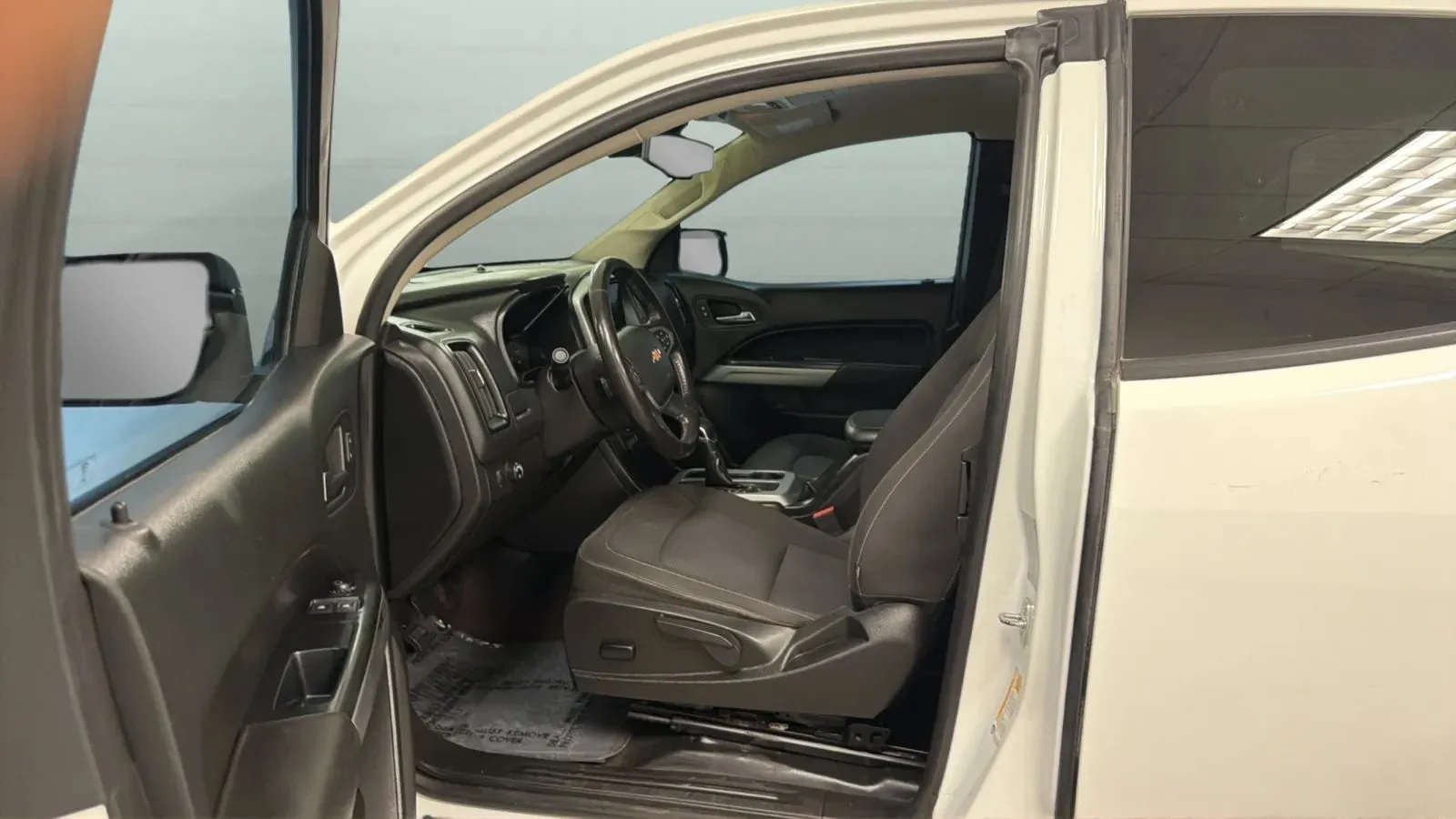 Chevrolet Colorado photo 19