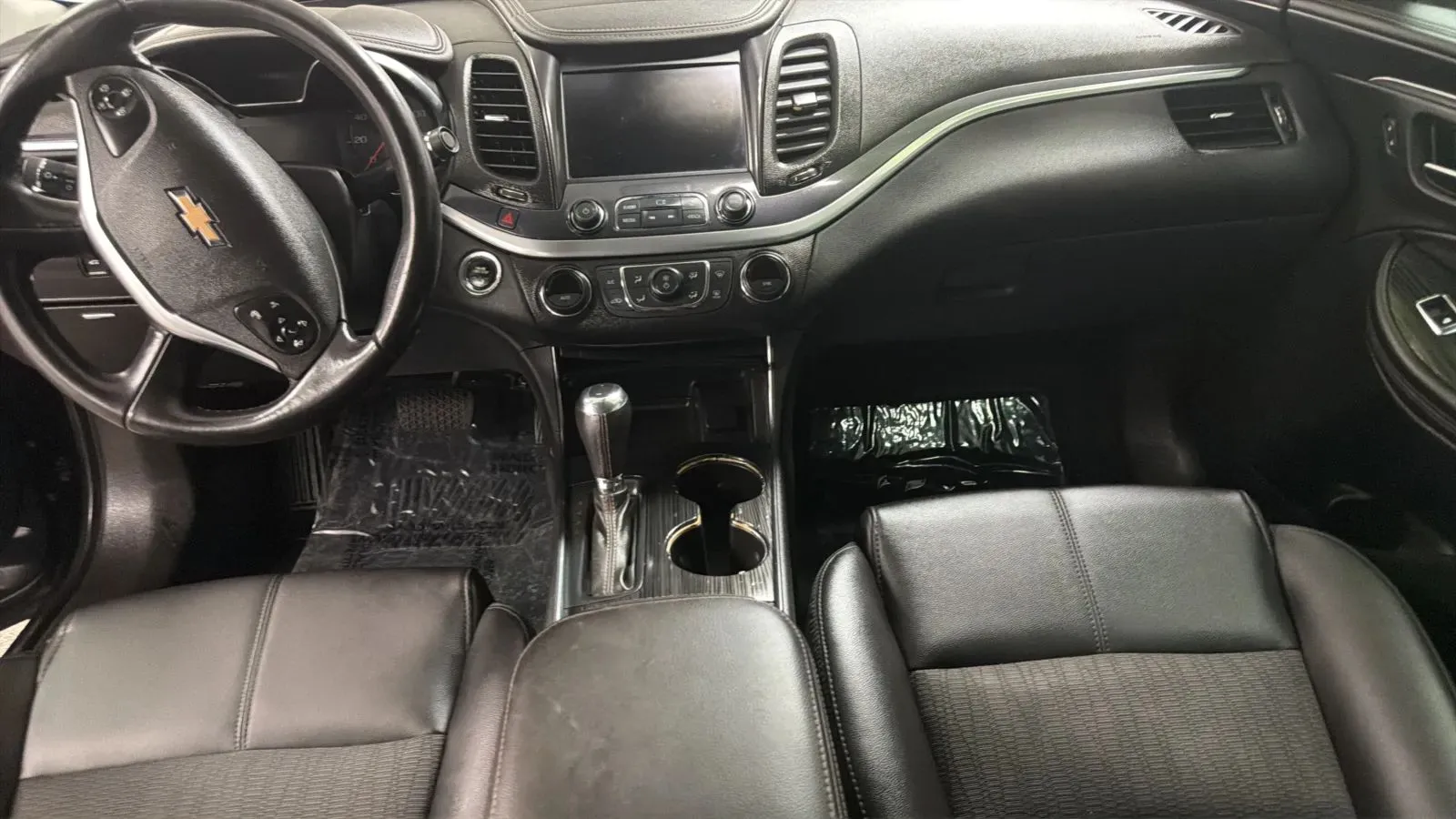 Chevrolet Impala photo 16