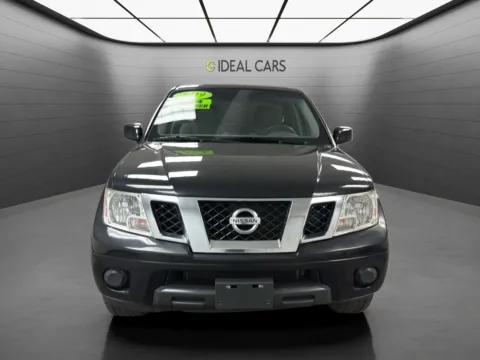 Photos of 2019 Nissan Frontier SV V6 for sale in Apache Junction, AZ at Ideal Cars - Apache Junction
