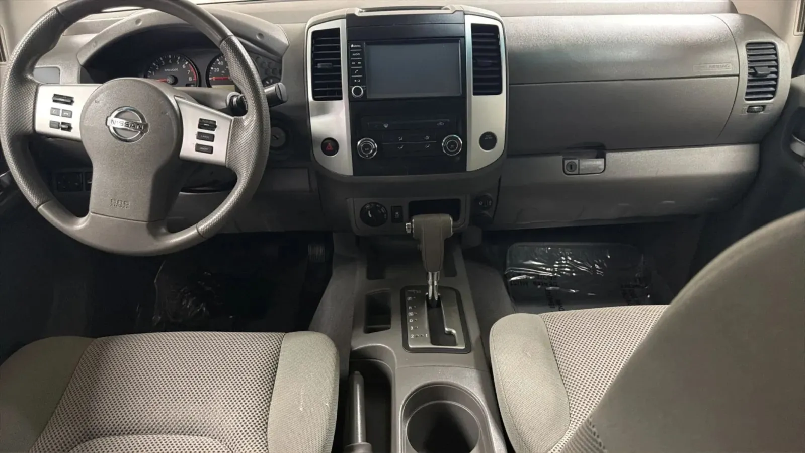 Nissan Frontier photo 15