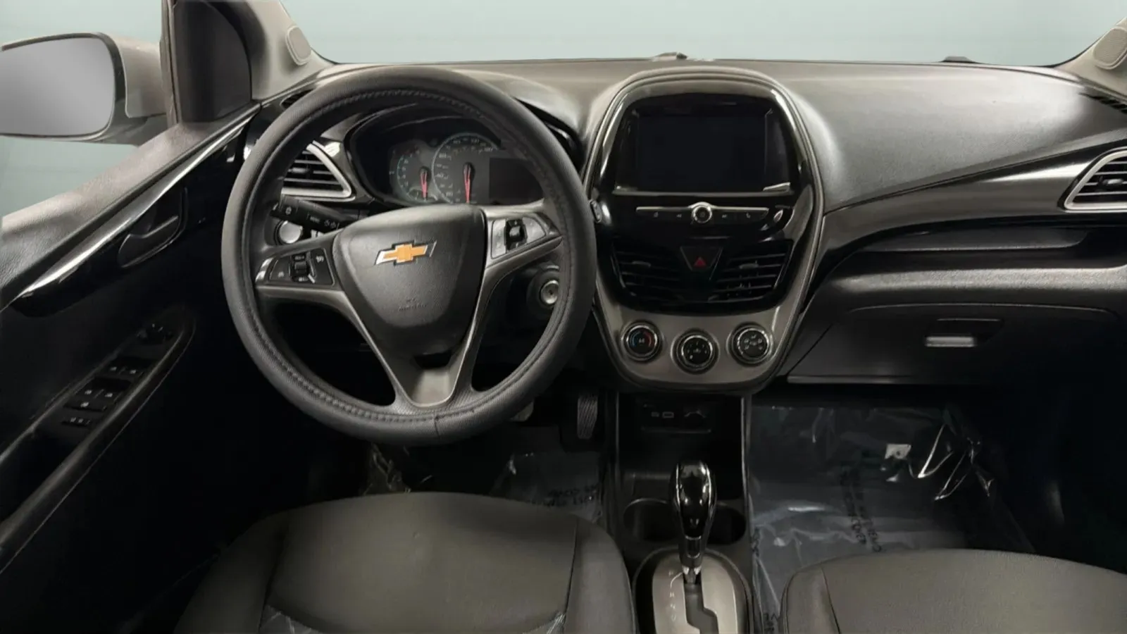 Chevrolet Spark photo 10