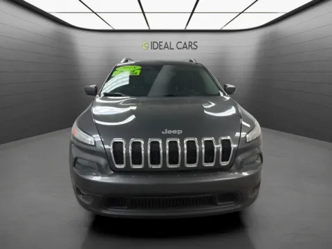 Photos of 2018 Jeep Cherokee Latitude Plus for sale in Apache Junction, AZ at Ideal Cars - Apache Junction