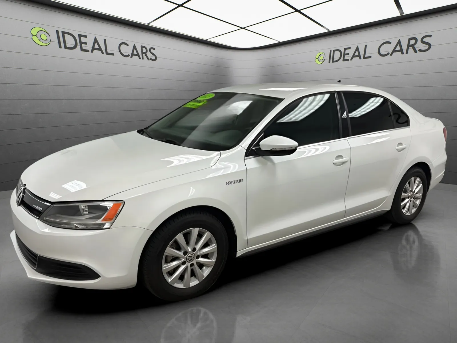 White 2013 Volkswagen Jetta Hybrid SEL for sale in Apache Junction, AZ