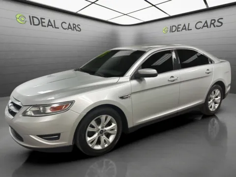 Silver 2012 Ford Taurus SEL for sale in Apache Junction, AZ