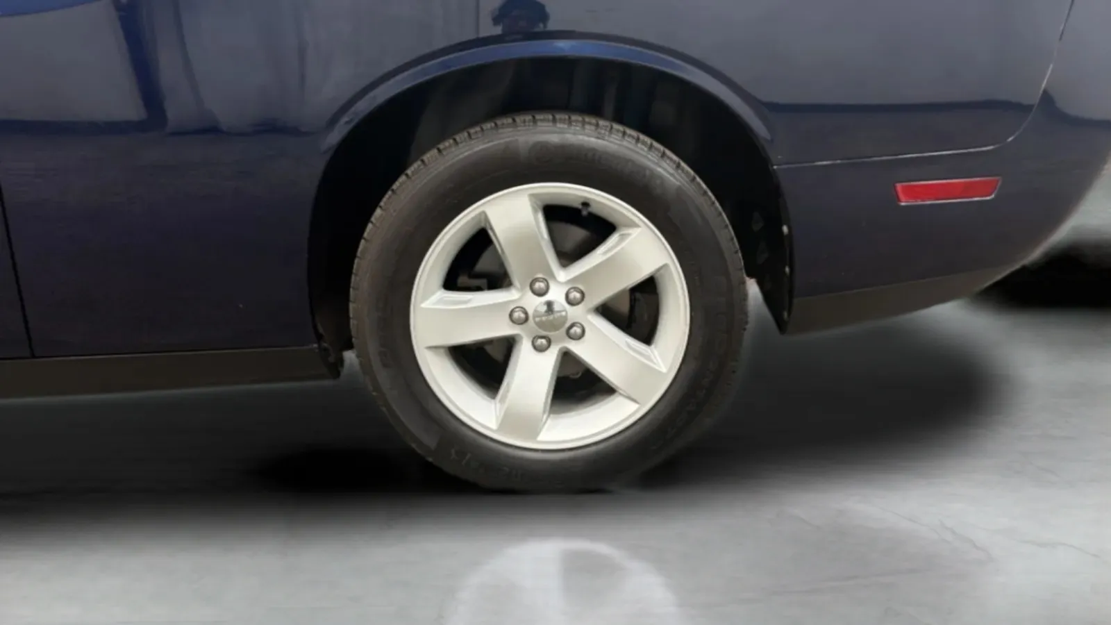 Dodge Challenger photo 25