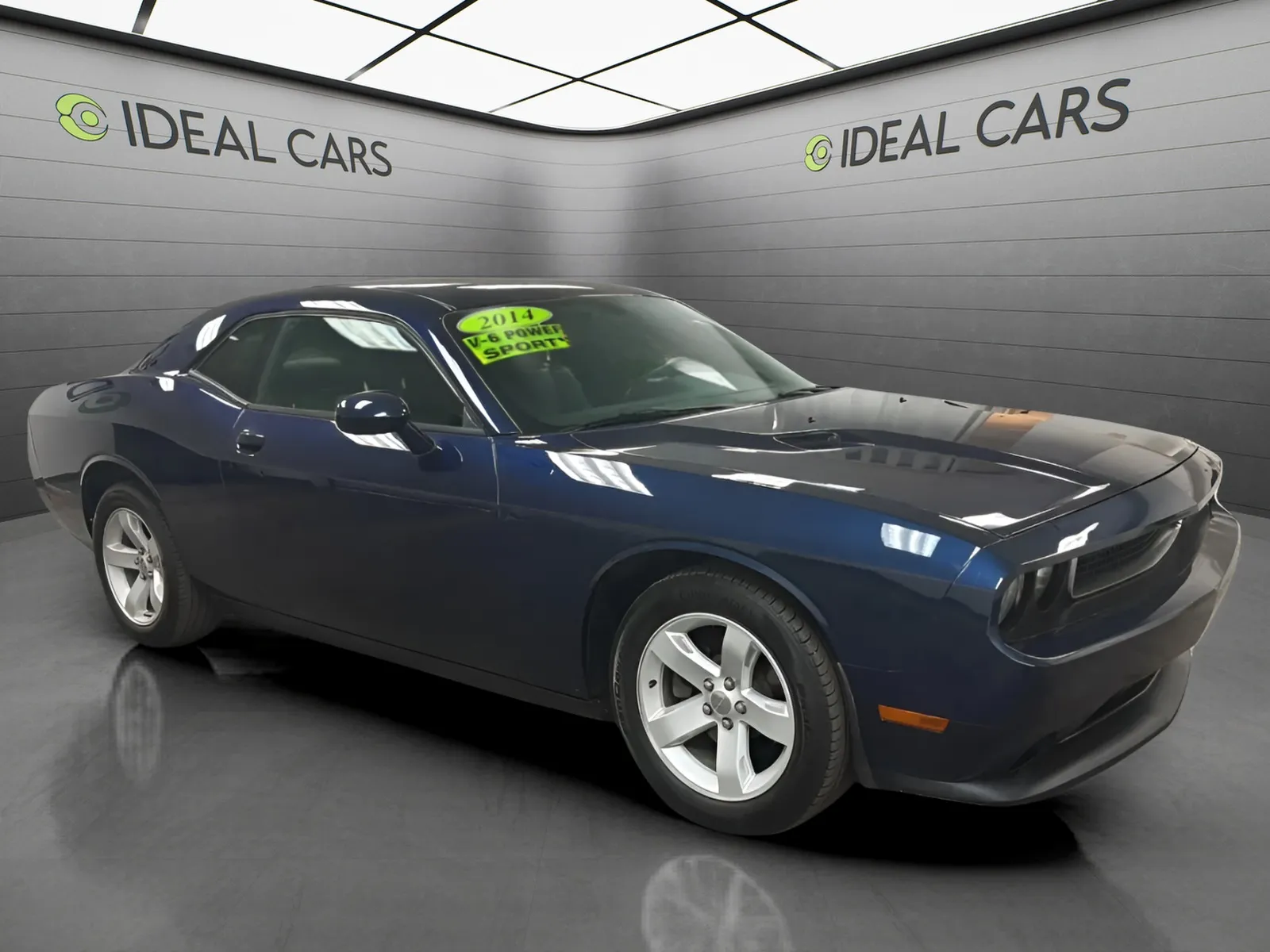 Dodge Challenger photo 4