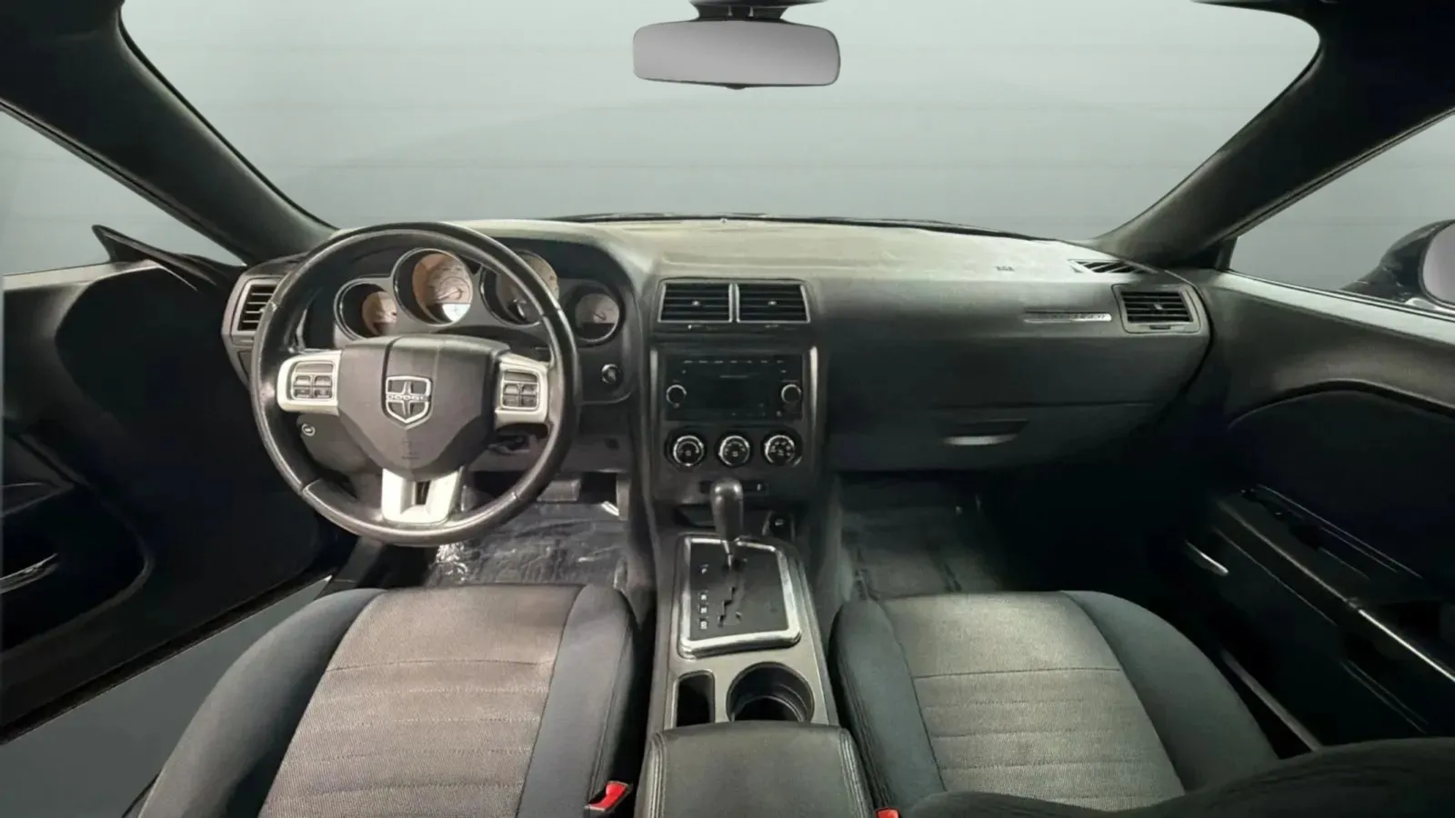 Dodge Challenger photo 20