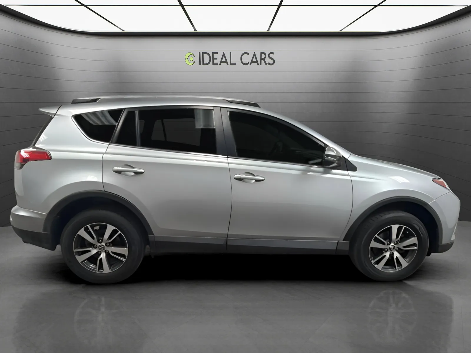 Toyota RAV4 photo 4