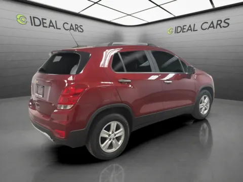 More photos of 2019 Chevrolet Trax LT at Ideal Cars - Apache Junction, AZ