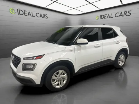 White 2021 Hyundai VENUE SE for sale in Apache Junction, AZ