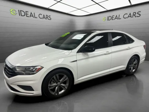 White 2021 Volkswagen Jetta R-Line for sale in Apache Junction, AZ