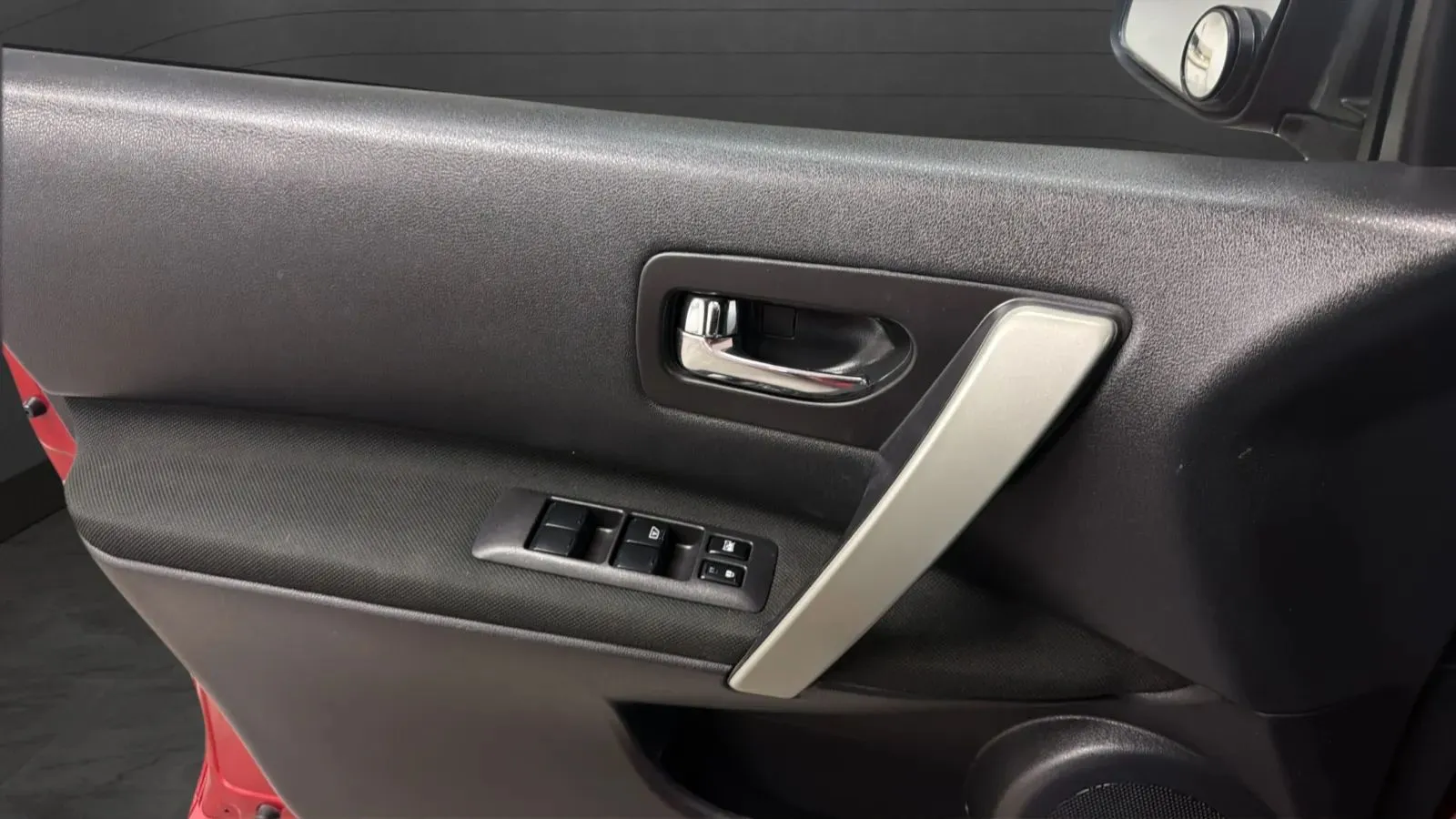 Nissan Rogue photo 15