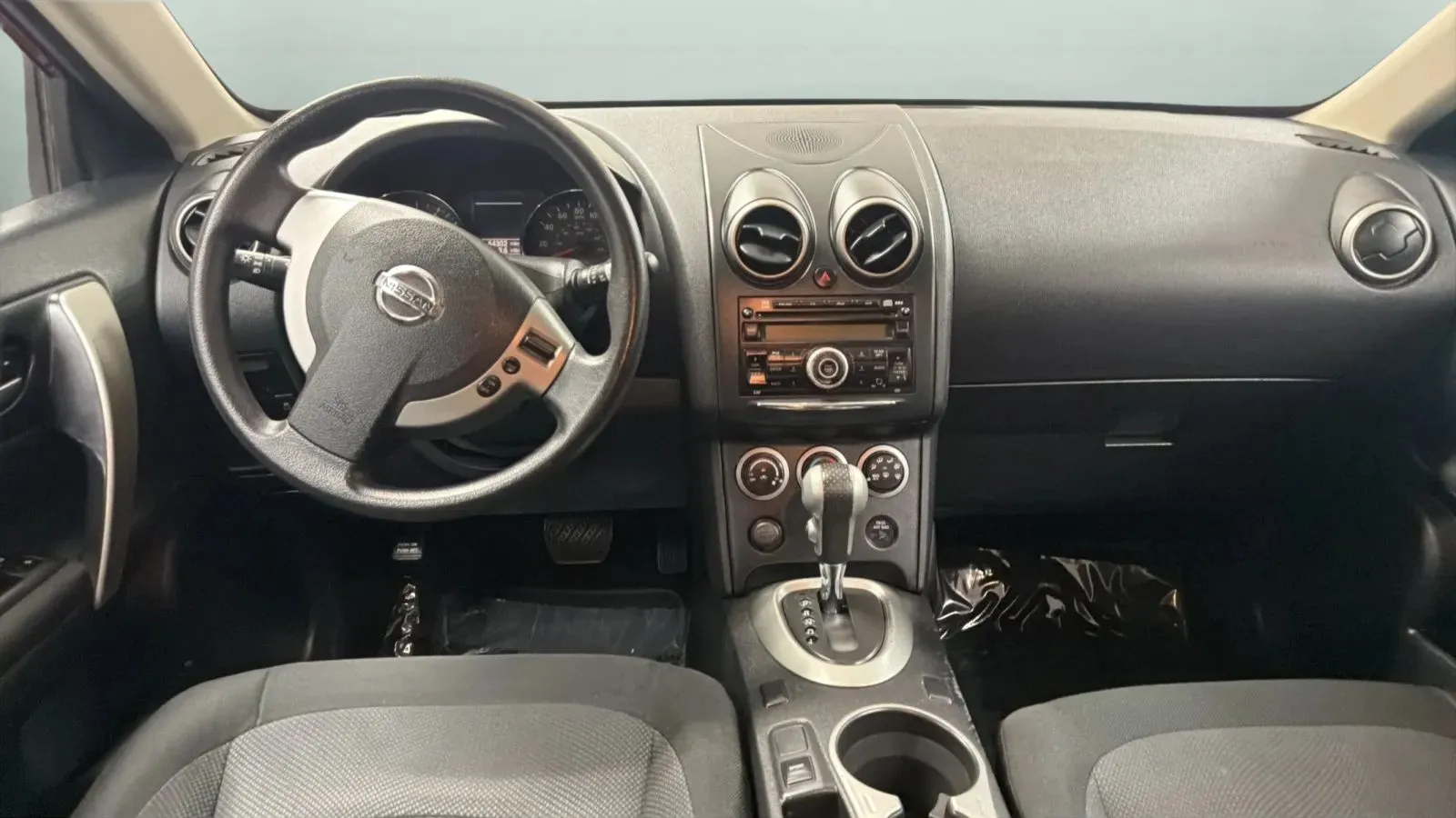 Nissan Rogue photo 10