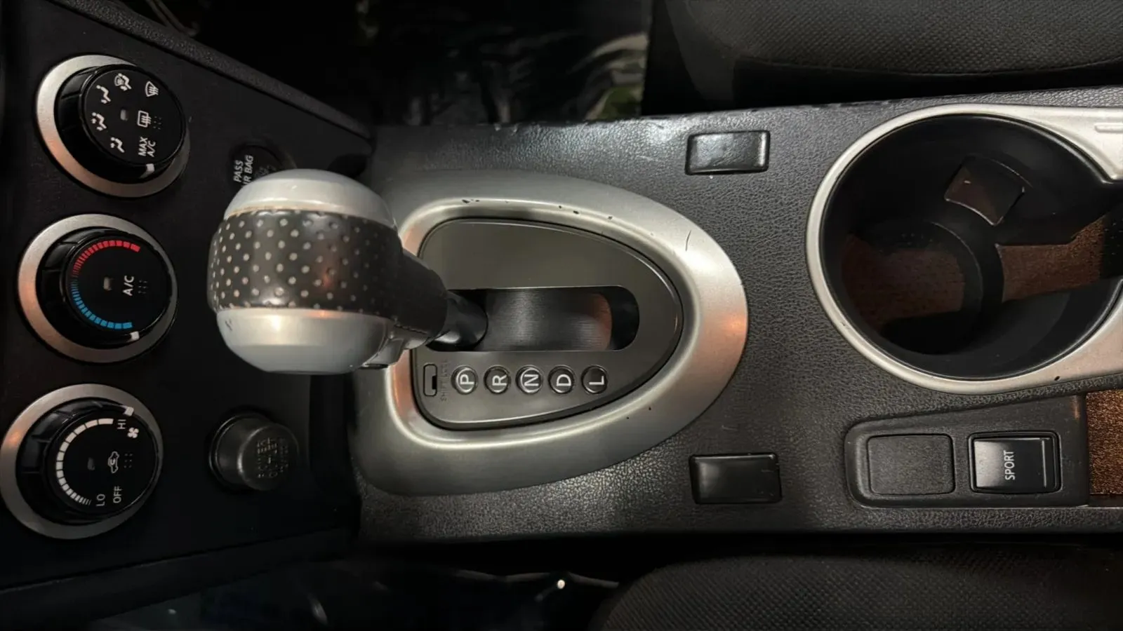 Nissan Rogue photo 12