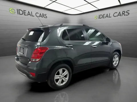 More photos of 2017 Chevrolet Trax LT at Ideal Cars - Apache Junction, AZ
