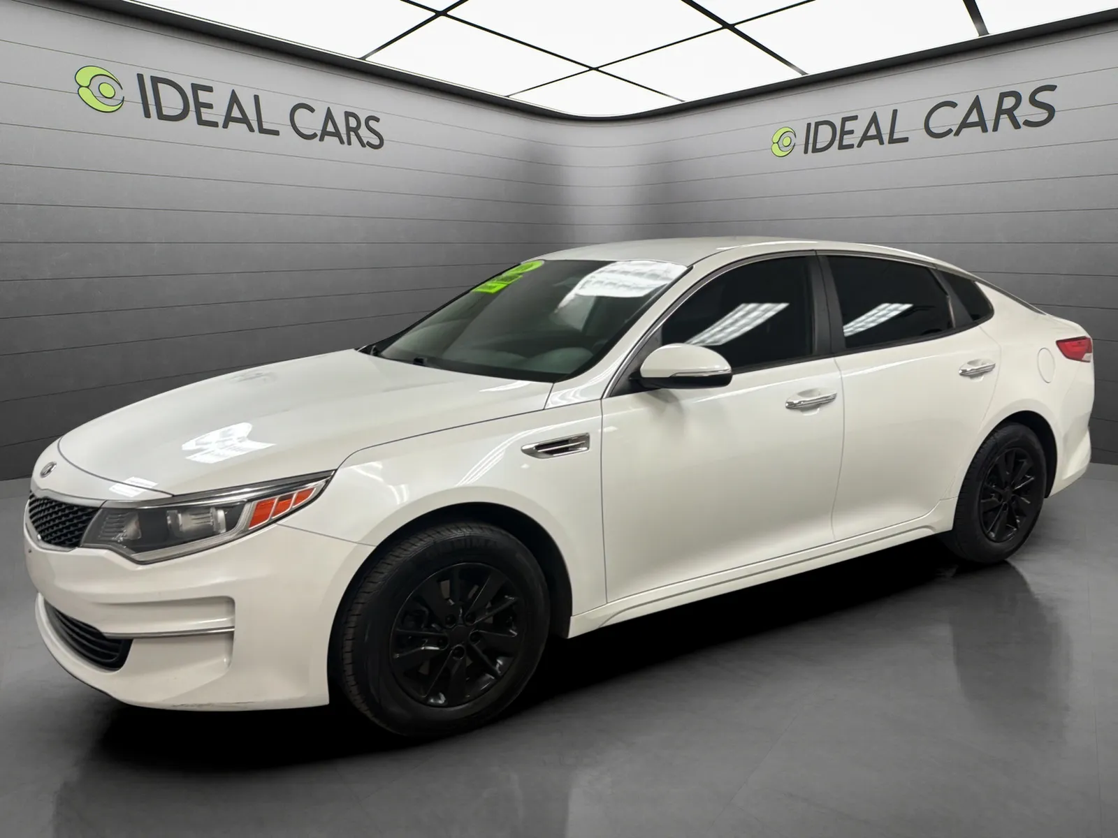White 2016 Kia Optima LX for sale in Apache Junction, AZ
