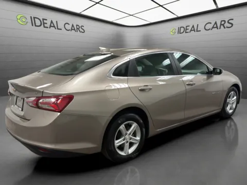 More photos of 2022 Chevrolet Malibu LT at Ideal Cars - Apache Junction, AZ