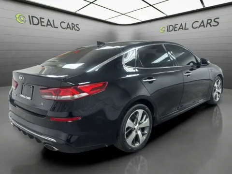 More photos of 2019 Kia Optima S at Ideal Cars - Apache Junction, AZ