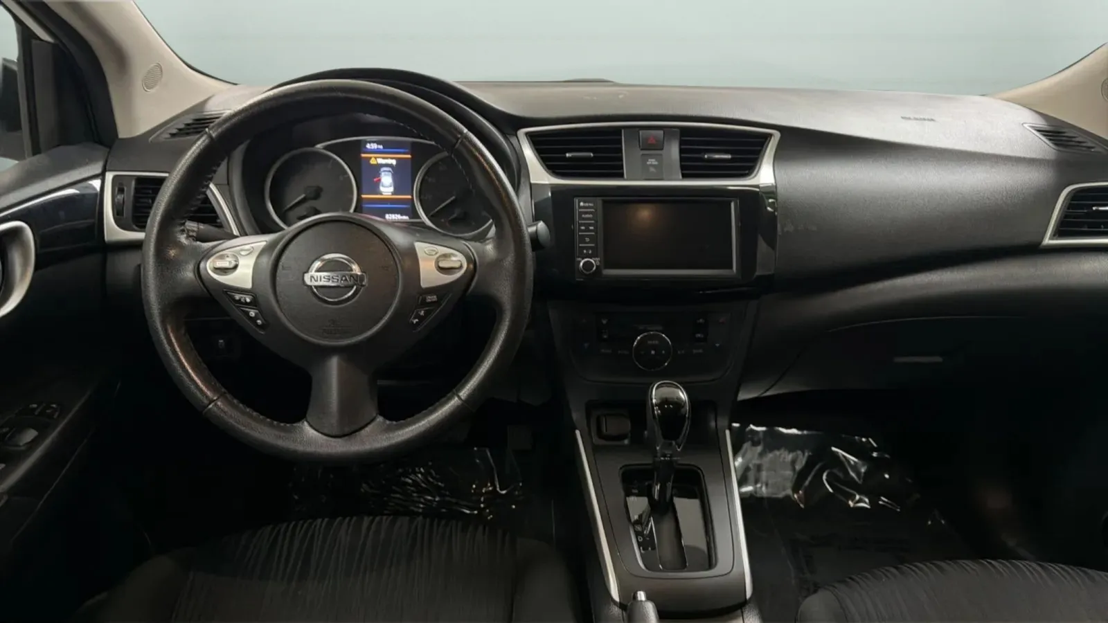 Nissan Sentra photo 10