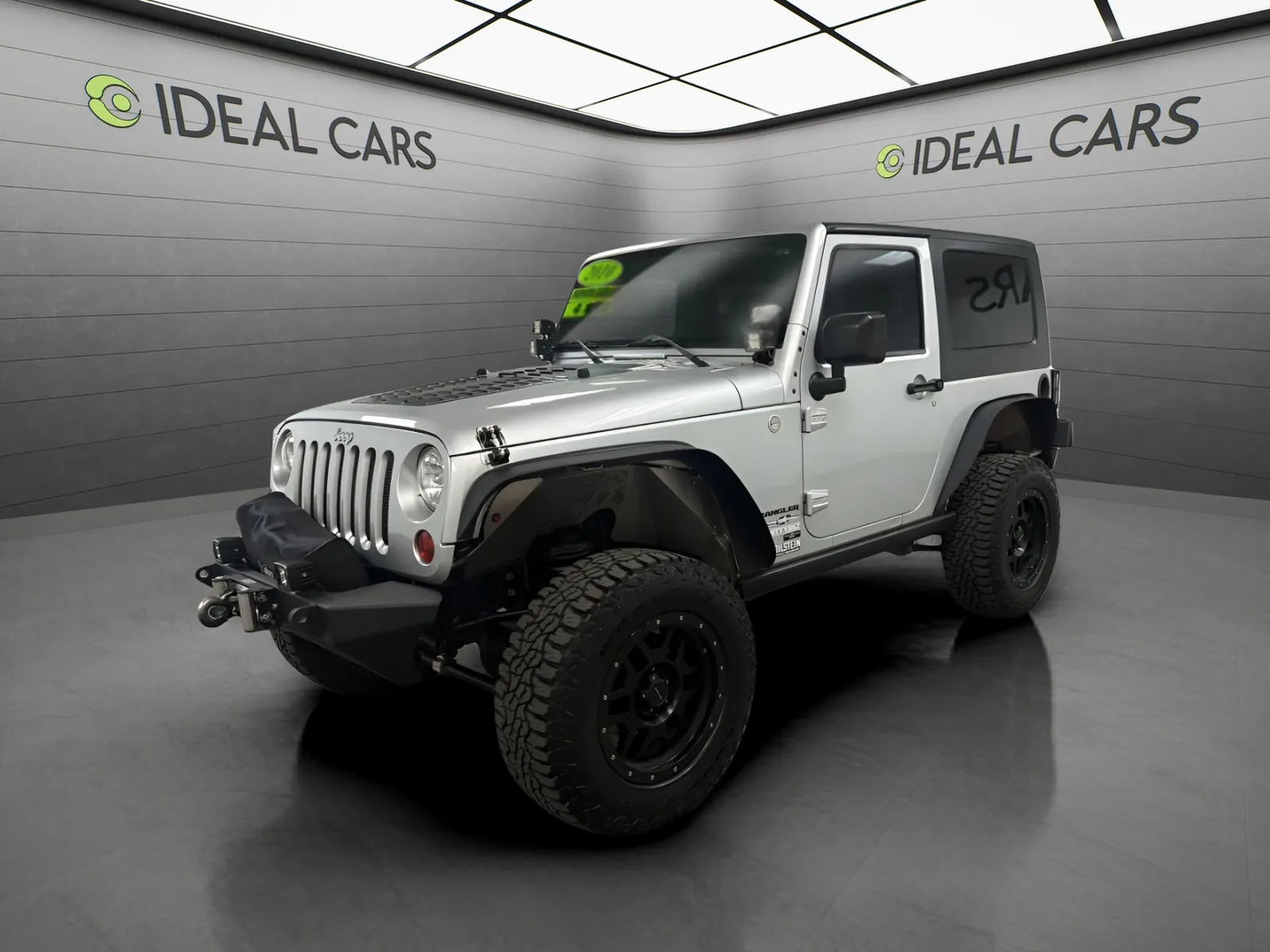 Silver 2010 Jeep Wrangler Rubicon for sale in Apache Junction, AZ