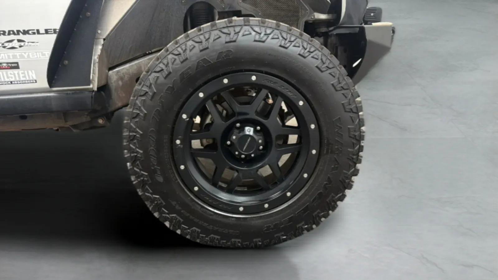 Jeep Wrangler photo 24