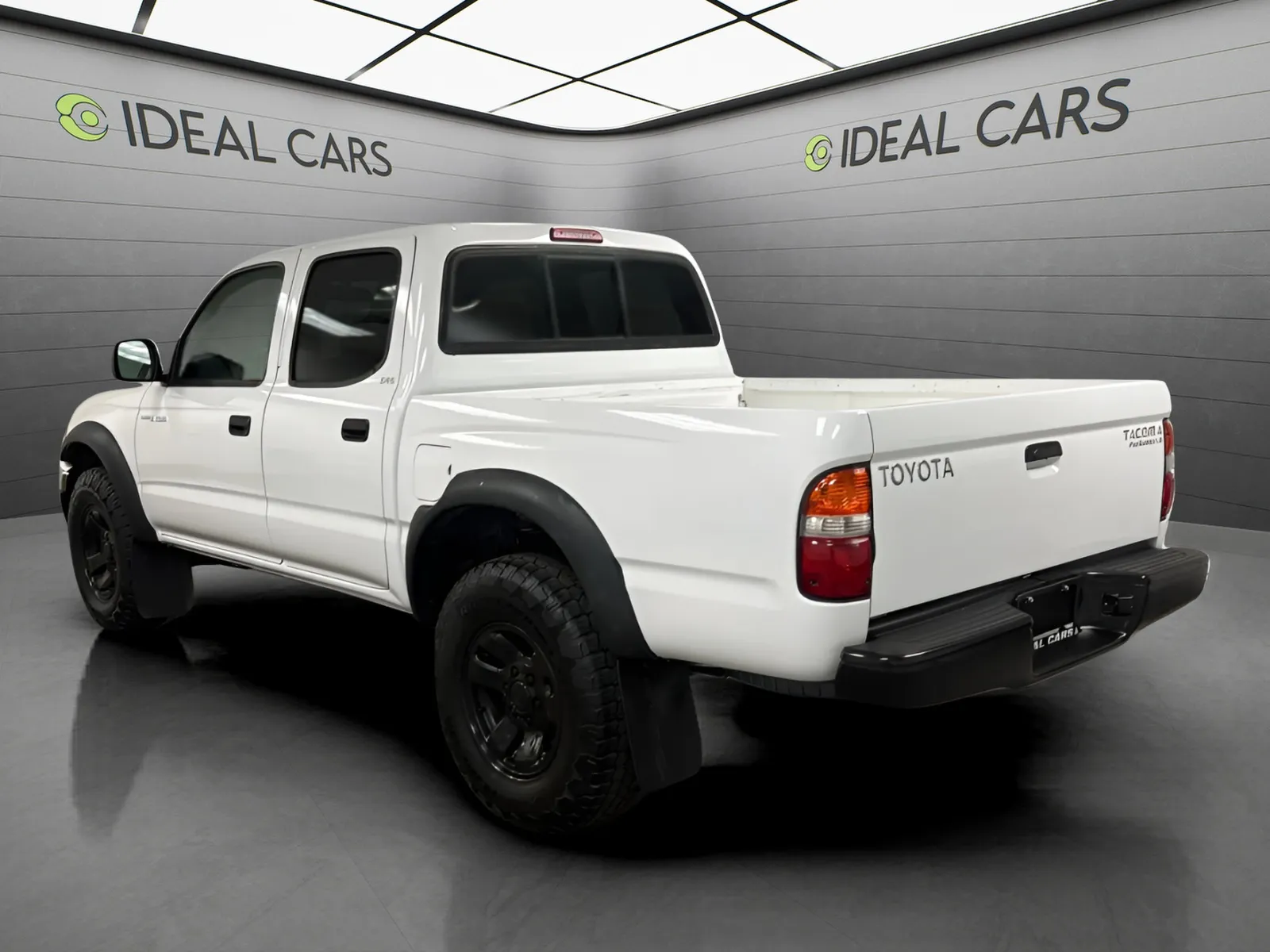 Toyota Tacoma photo 7