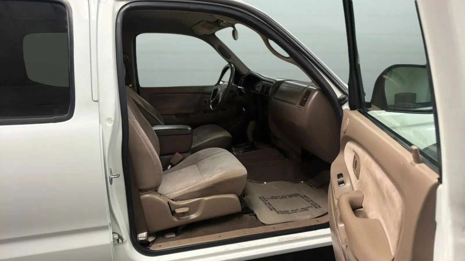 Toyota Tacoma photo 20