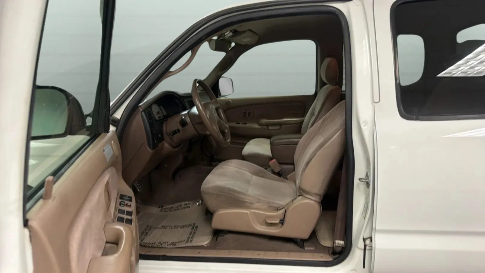 Toyota Tacoma photo 19