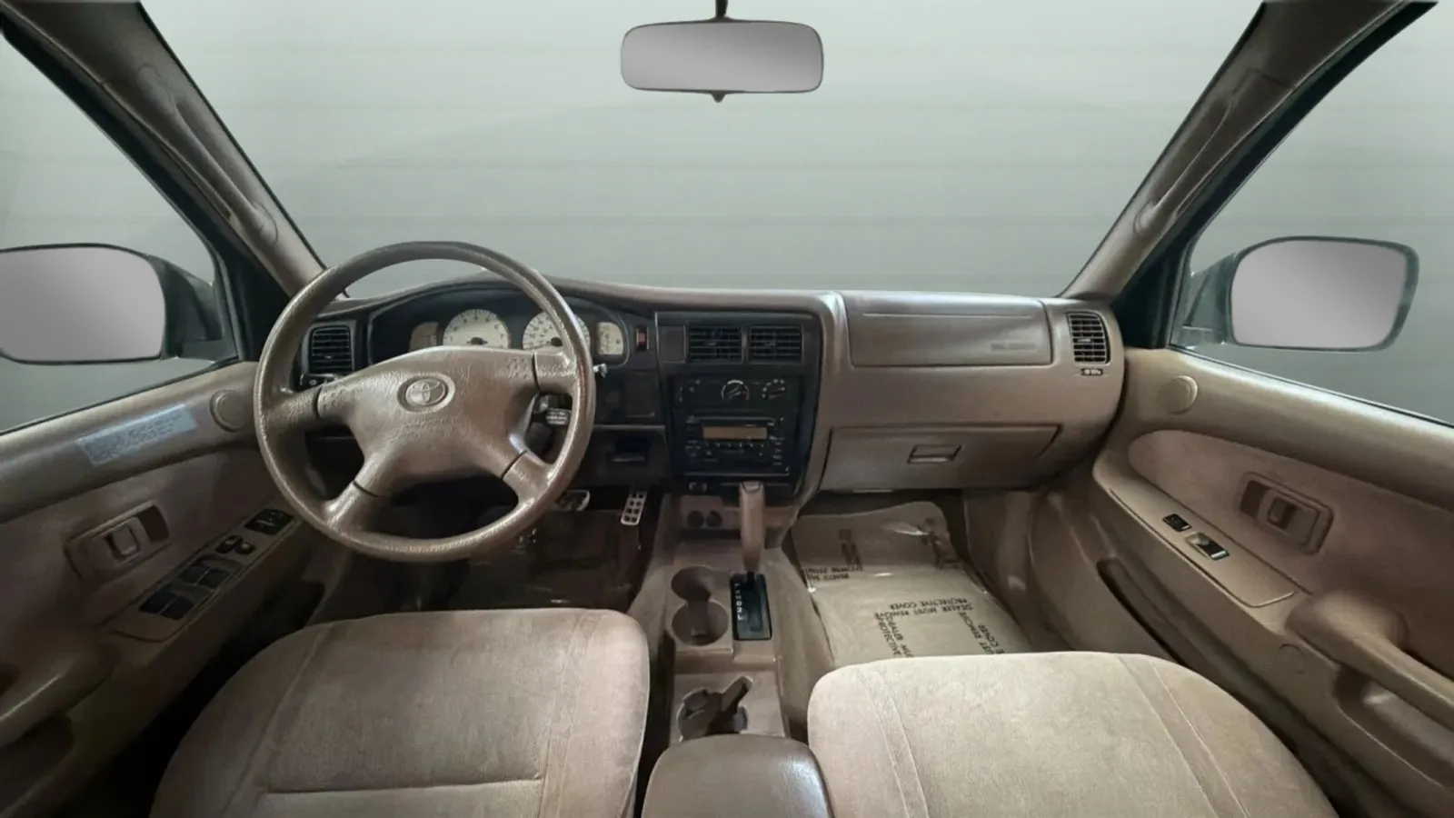Toyota Tacoma photo 10