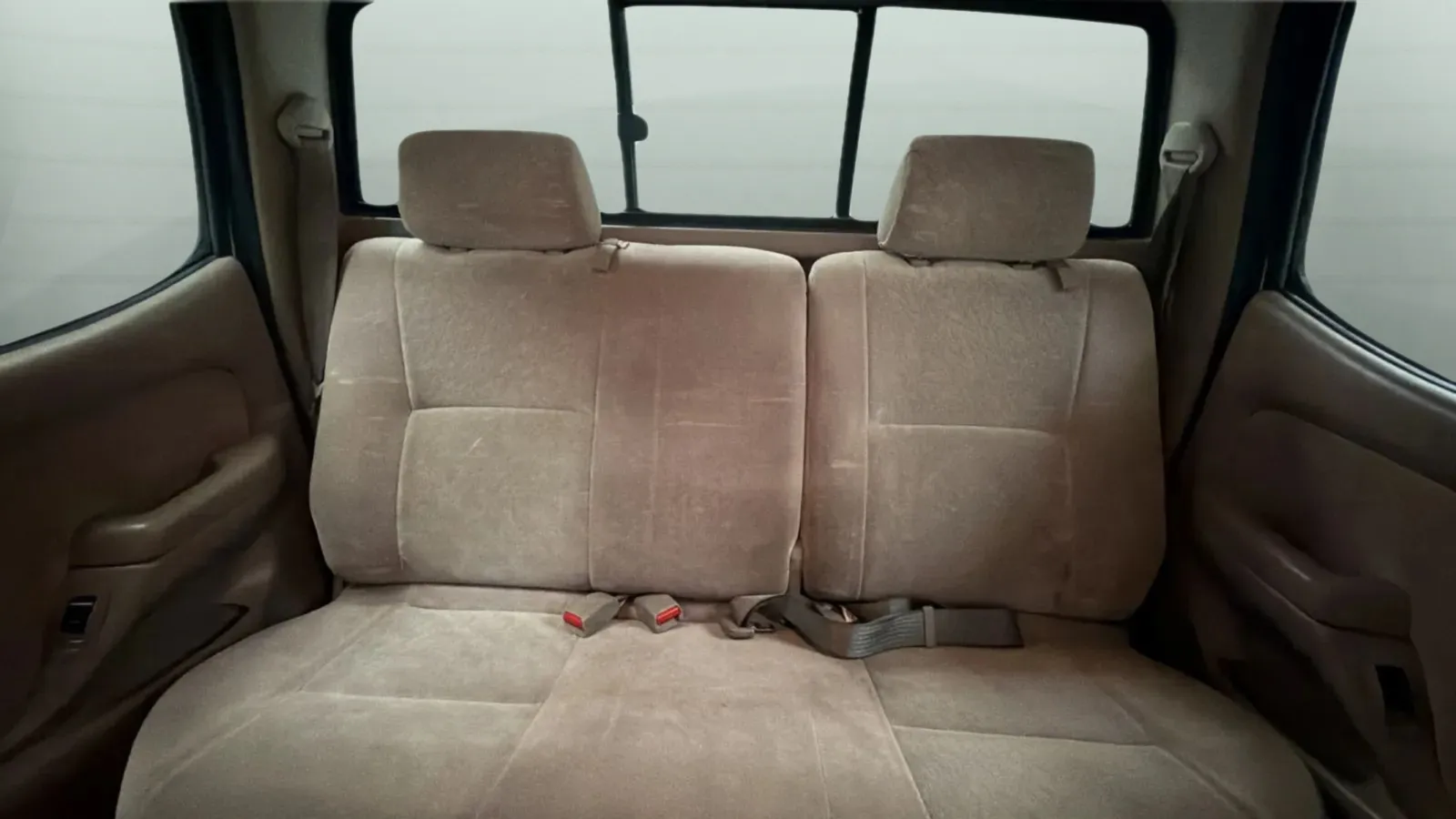 Toyota Tacoma photo 18