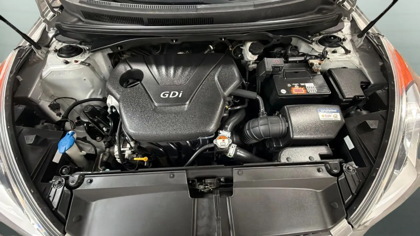 Hyundai Veloster photo 23