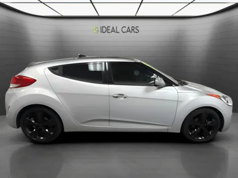 More photos of 2016 Hyundai VELOSTER at Ideal Cars - Apache Junction, AZ