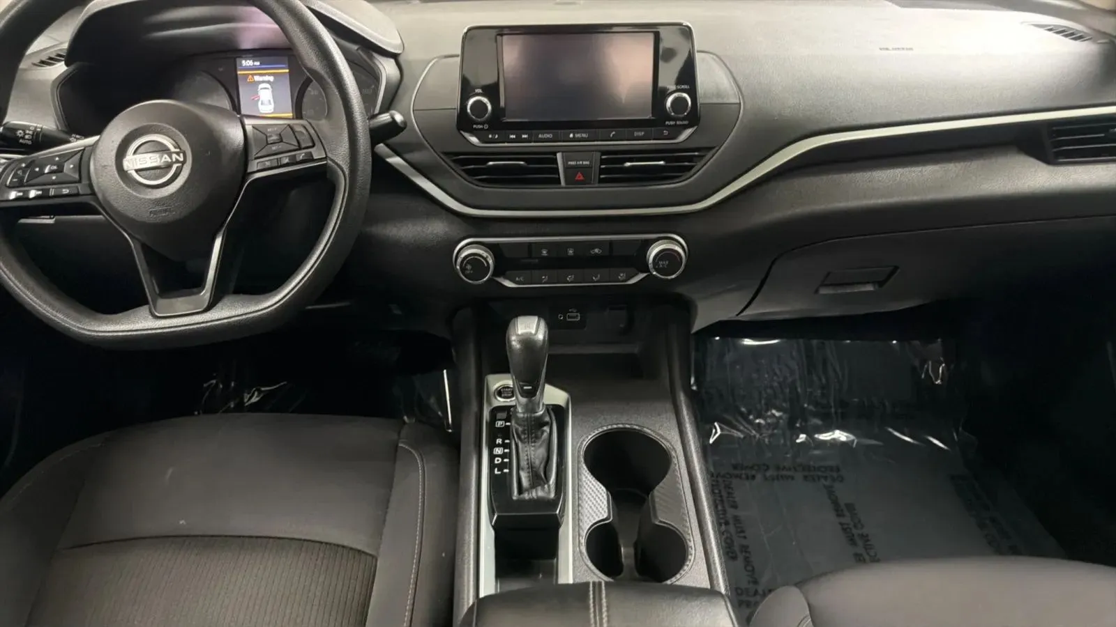 Nissan Altima photo 16