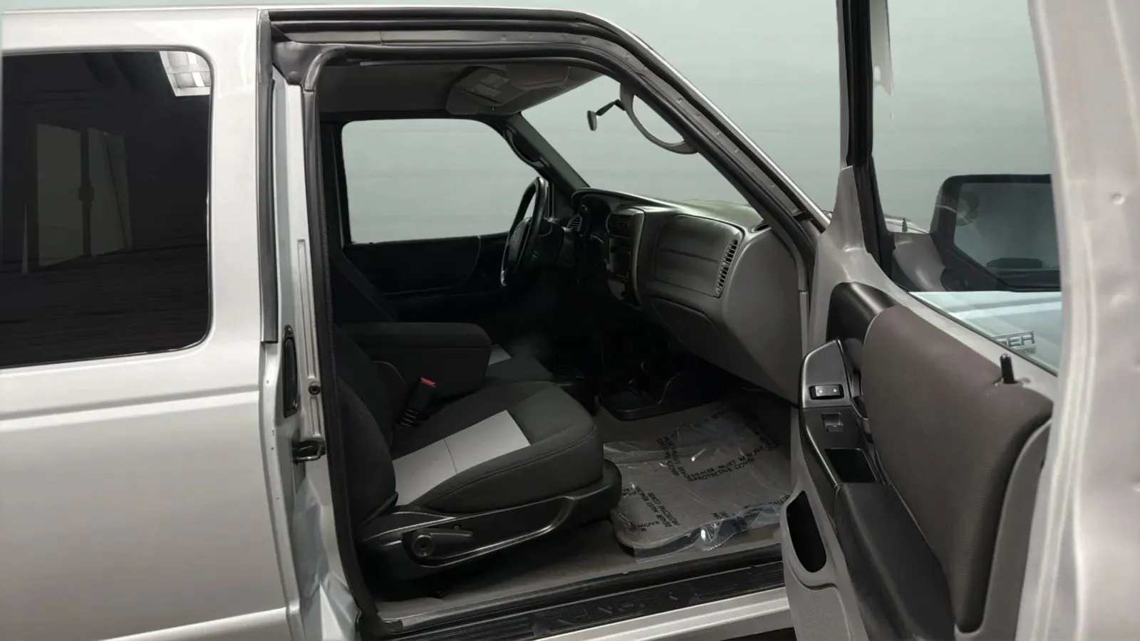 Ford Ranger photo 21