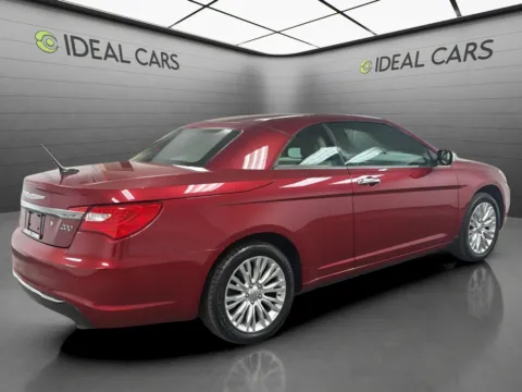 More photos of 2013 Chrysler 200 Limited at Ideal Cars - Apache Junction, AZ