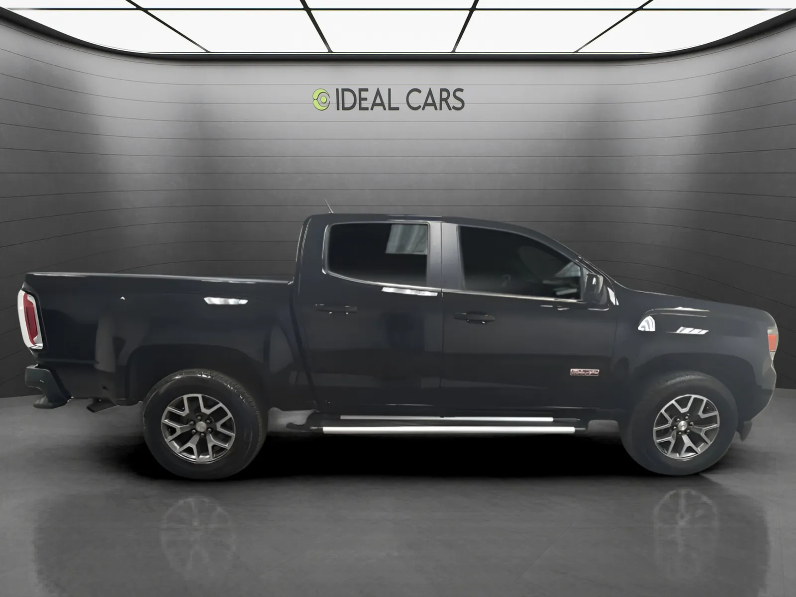 GMC Canyon photo 4