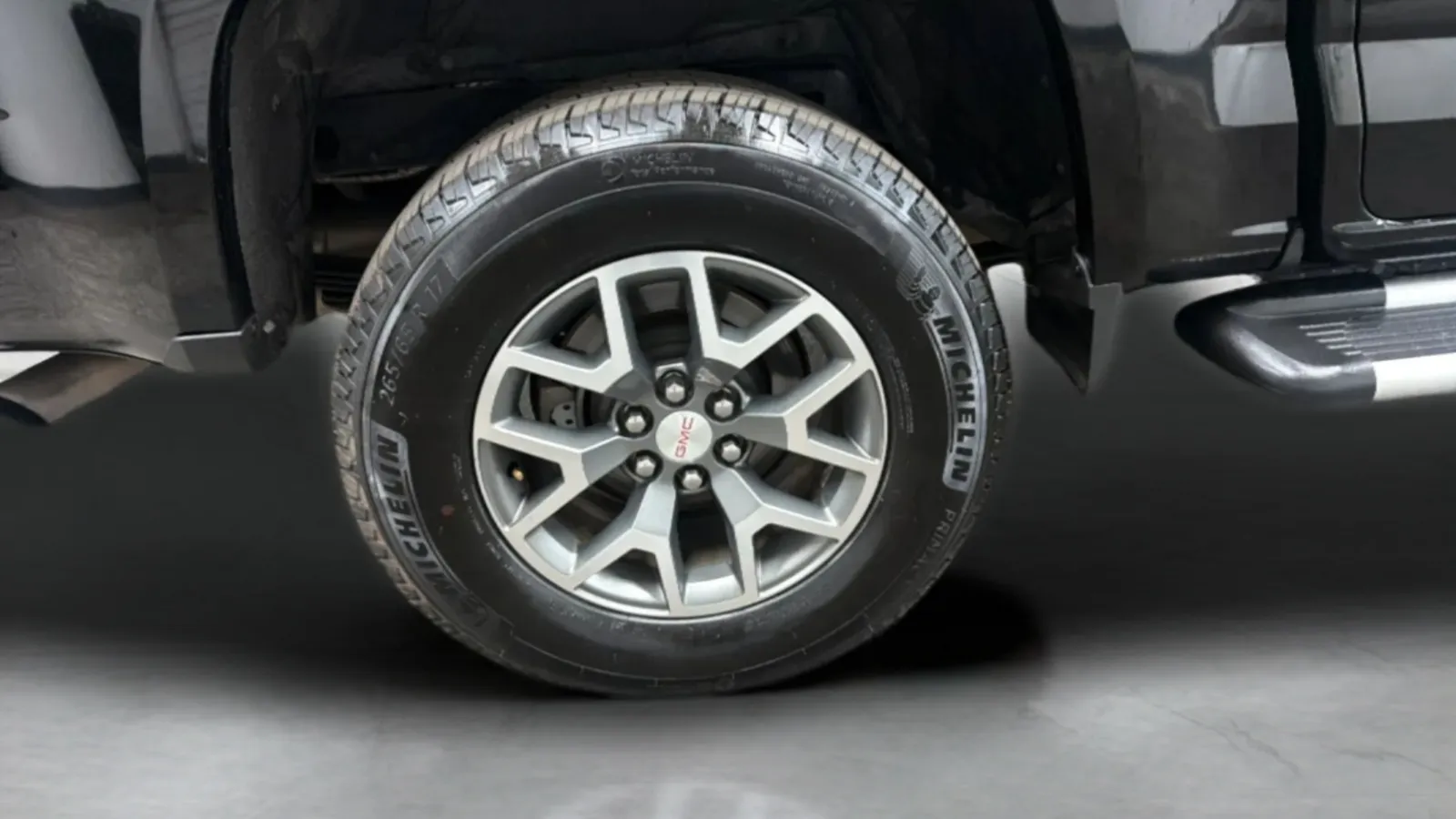GMC Canyon photo 26