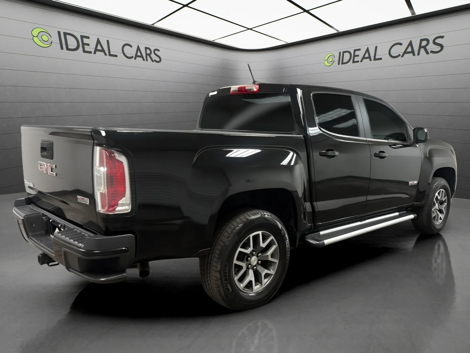 GMC Canyon photo 5