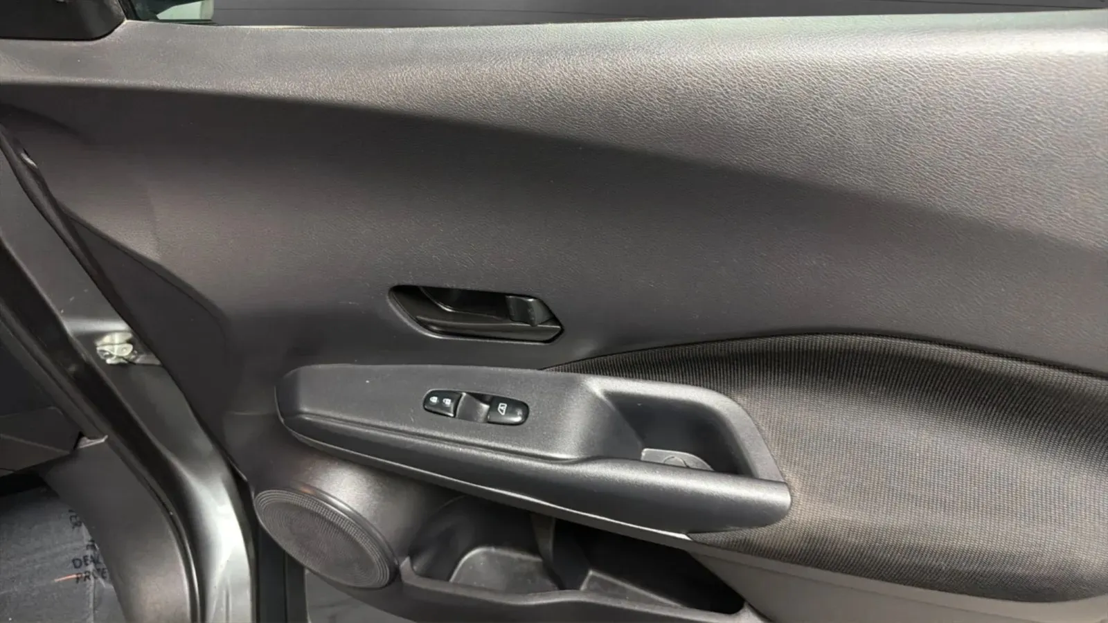 Nissan Kicks photo 17