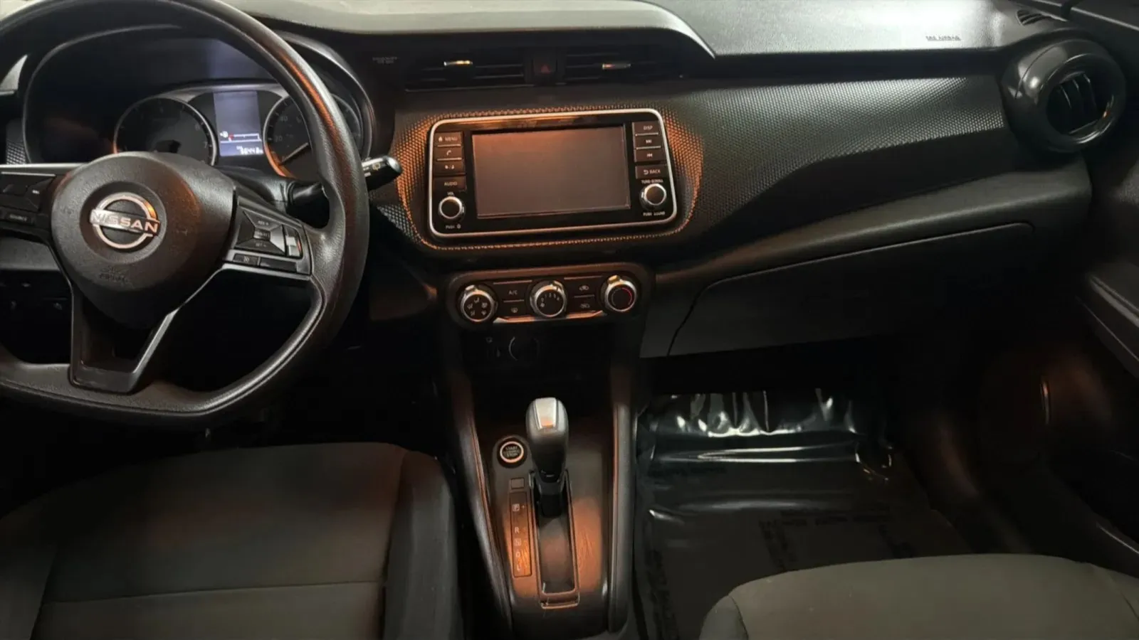 Nissan Kicks photo 15