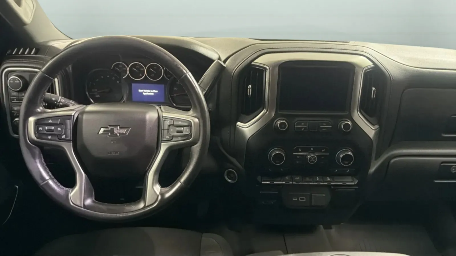 Chevrolet Silverado photo 10