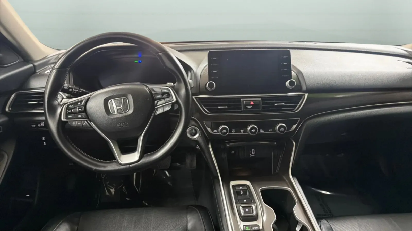 Honda Accord photo 11