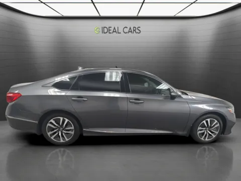 More photos of 2018 Honda Accord Hybrid EX-L at Ideal Cars - Apache Junction, AZ