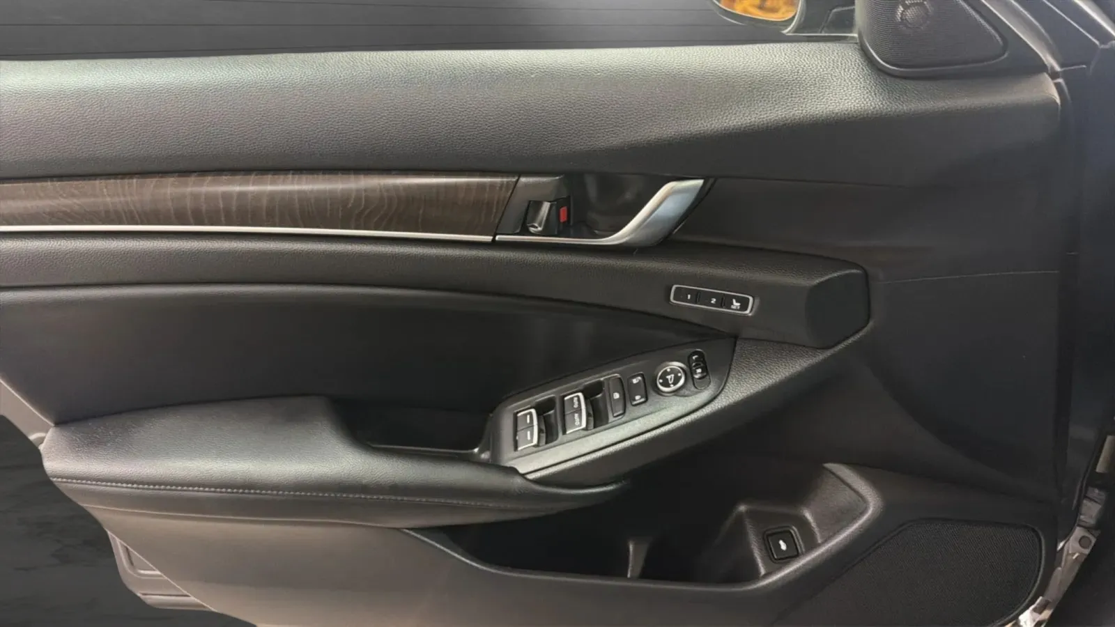 Honda Accord photo 23