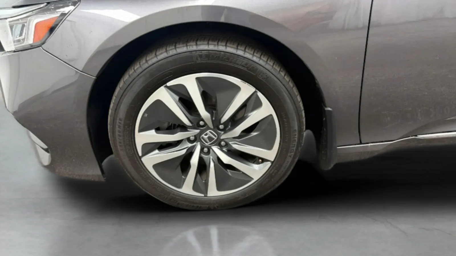 Honda Accord photo 30