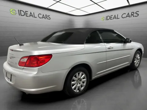 More photos of 2009 Chrysler Sebring LX at Ideal Cars - Apache Junction, AZ