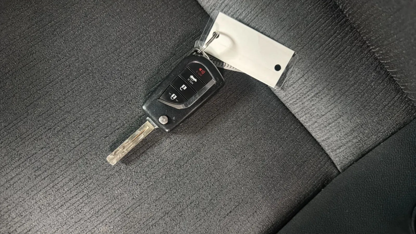Toyota Camry photo 29