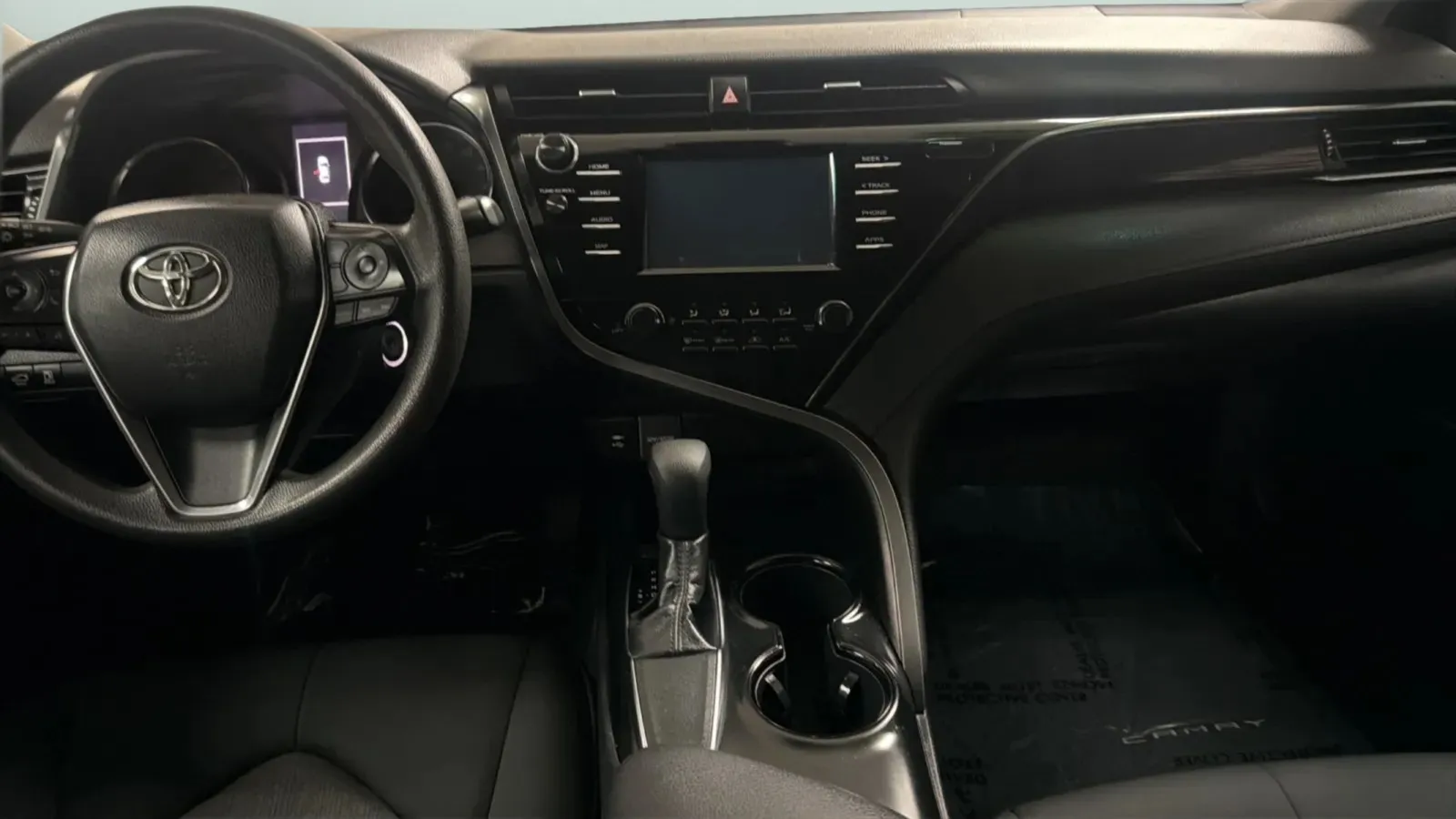 Toyota Camry photo 15