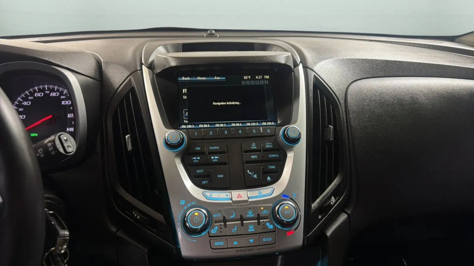 Chevrolet Equinox photo 14